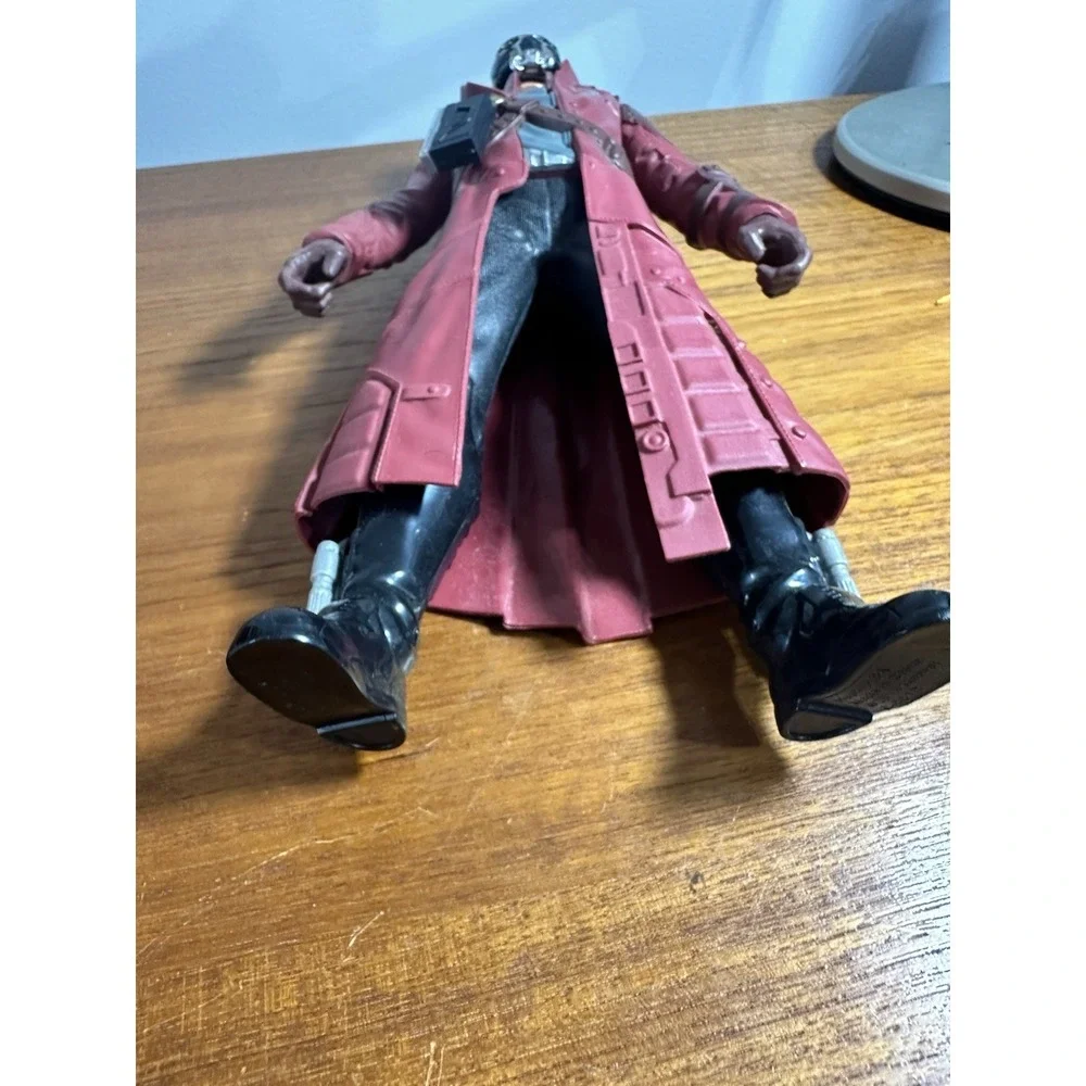 Hasbro Marvel 12